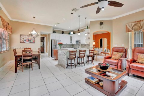 Villa ou maison à vendre à Miramar, Floride: 5 chambres, 335.1 m2 № 1071730 - photo 14