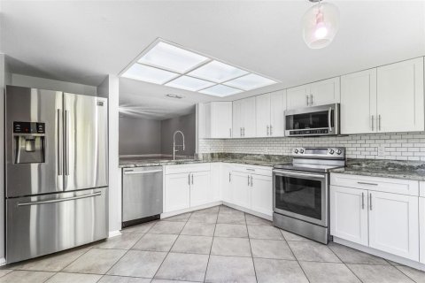 Copropriété à vendre à Tampa, Floride: 3 chambres, 163.23 m2 № 1303261 - photo 4