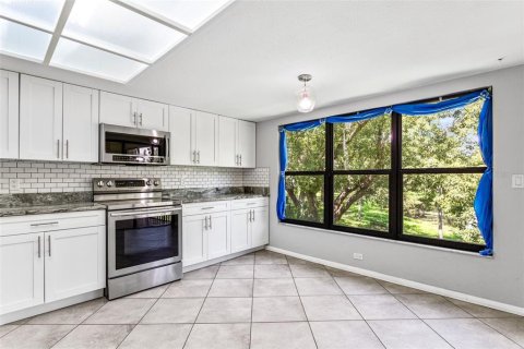 Condo in Tampa, Florida, 3 bedrooms  № 1303261 - photo 8