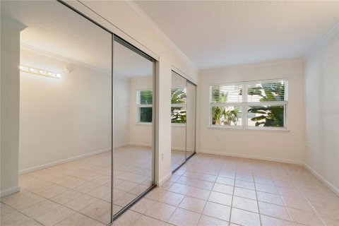 Condo in Vero Beach, Florida, 1 bedroom  № 1303255 - photo 13