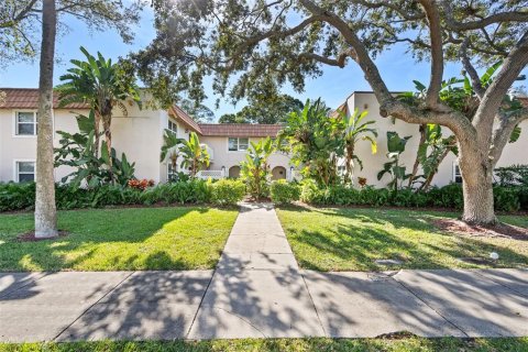 Condo in Vero Beach, Florida, 1 bedroom  № 1303255 - photo 1