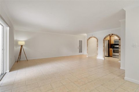 Condo in Vero Beach, Florida, 1 bedroom  № 1303255 - photo 18