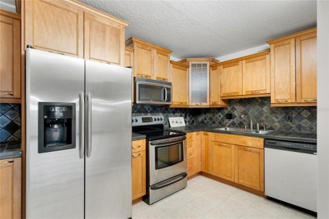 Condo in Vero Beach, Florida, 1 bedroom  № 1303255 - photo 6