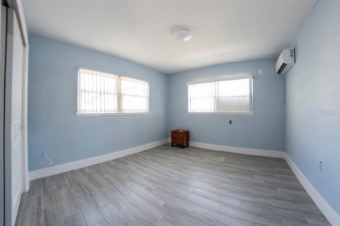 Immobilier commercial à vendre à Punta Gorda, Floride: 80.27 m2 № 1349110 - photo 19