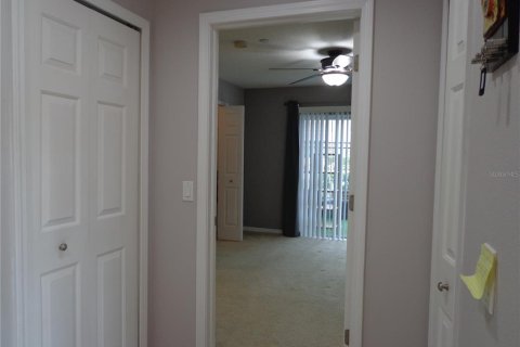 Townhouse in Brandon, Florida 2 bedrooms, 185.34 sq.m. № 1347461 - photo 14