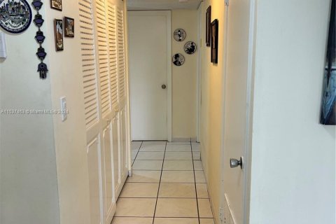 Купить кондоминиум в Авентура, Флорида 3 спальни, 128.21м2, № 1021576 - фото 8