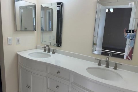 Adosado en venta en Hollywood, Florida, 2 dormitorios, 117.99 m2 № 1222470 - foto 22