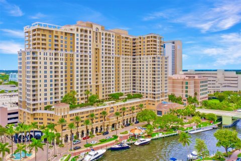 Condominio en venta en Fort Lauderdale, Florida, 2 dormitorios, 115.76 m2 № 1222425 - foto 1