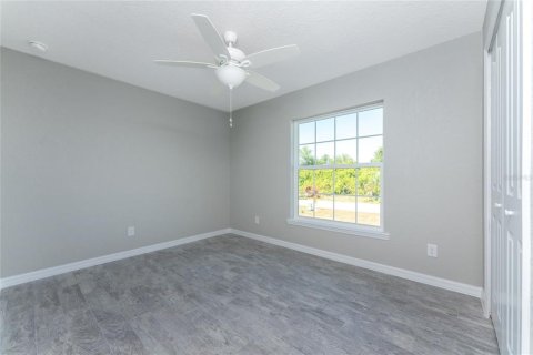 Casa en venta en Port Charlotte, Florida, 3 dormitorios, 154.5 m2 № 1350254 - foto 17