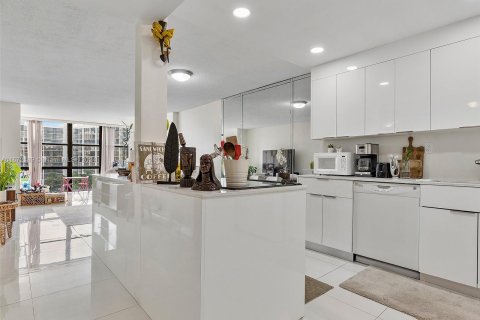 Copropriété à vendre à Hallandale Beach, Floride: 1 chambre, 85.01 m2 № 1397349 - photo 5