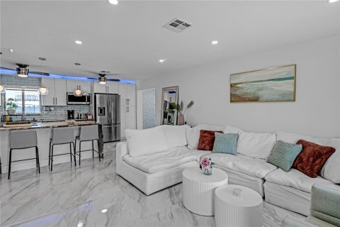 Casa en venta en Fort Lauderdale, Florida, 3 dormitorios, 111.48 m2 № 1241797 - foto 7