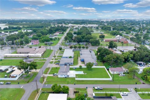 House in Orlando, Florida 4 bedrooms, 159.42 sq.m. № 1341308 - photo 28