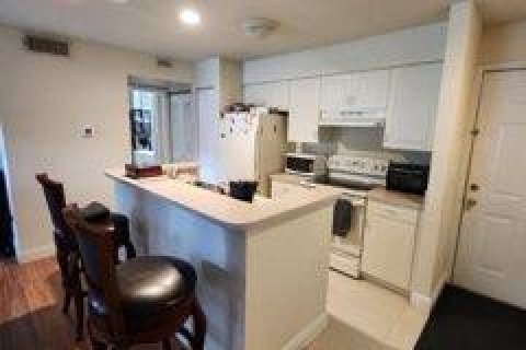 Condo in West Palm Beach, Florida, 1 bedroom  № 1047813 - photo 11