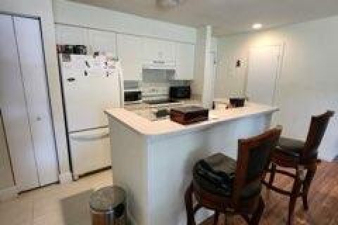 Condominio en venta en West Palm Beach, Florida, 1 dormitorio, 70.61 m2 № 1047813 - foto 1