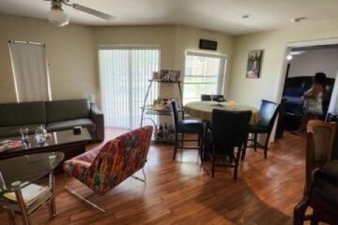 Condo in West Palm Beach, Florida, 1 bedroom  № 1047813 - photo 9