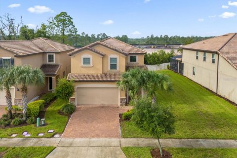 Villa ou maison à vendre à Kissimmee, Floride: 6 chambres, 291.9 m2 № 1298270 - photo 1