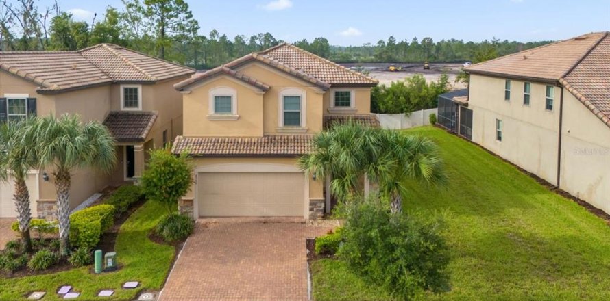 Villa ou maison à Kissimmee, Floride 6 chambres, 291.9 m2 № 1298270