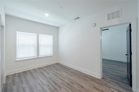 Apartamento en alquiler en Sarasota, Florida, 1 dormitorio, 93.37 m2 № 1343496 - foto 16