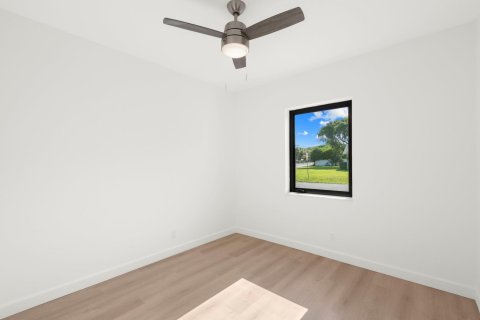 Casa en venta en Delray Beach, Florida, 4 dormitorios, 121.89 m2 № 1217256 - foto 11